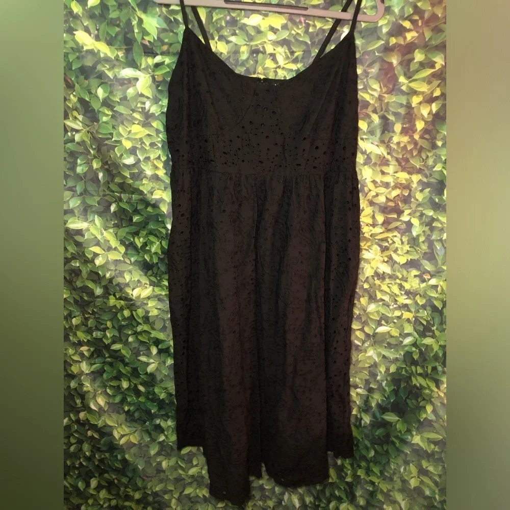 VENUS Black Eyelet Dress NWOT Several sizes - Picture 4 of 14